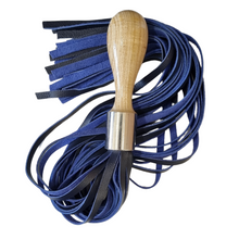 Load image into Gallery viewer, F&amp;F Leather - Flogger
